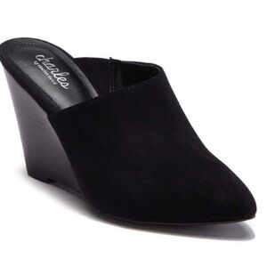 CHARLES by Charles David Ezequiel faux suede black heel mules